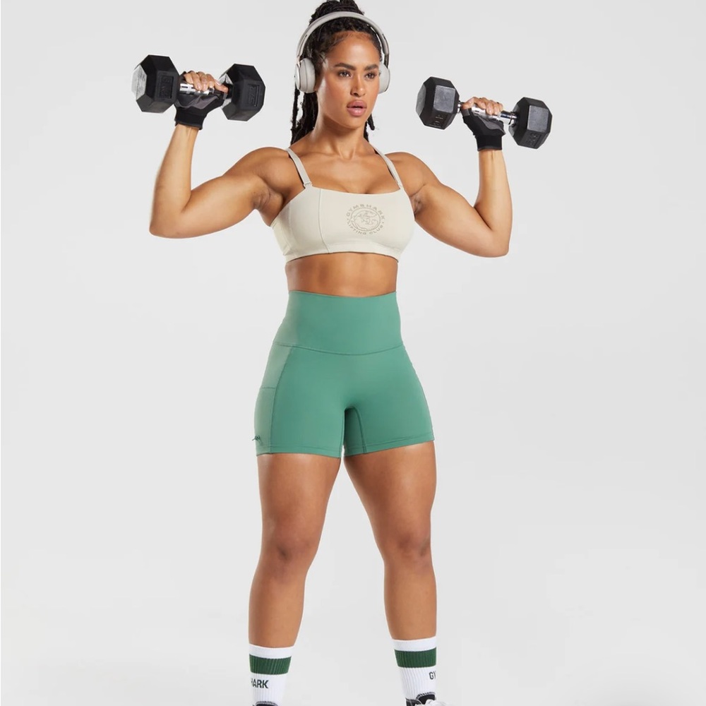 GYMSHARK LEGACY RUCHED TIGHT SHORTS in Hoya Green | Size Small - Picture 2 of 8
